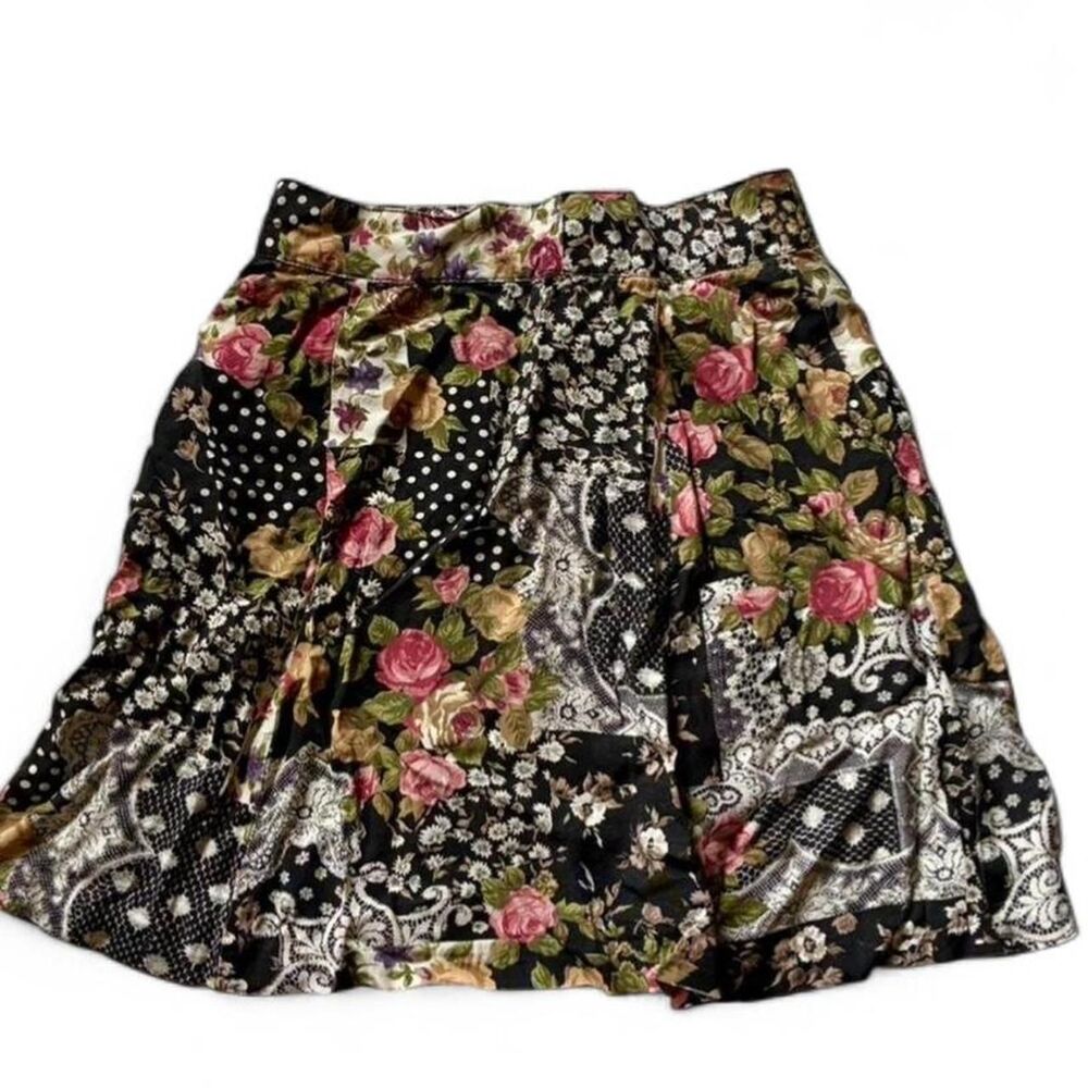 Vintage whimsy floral pleated mini skirt